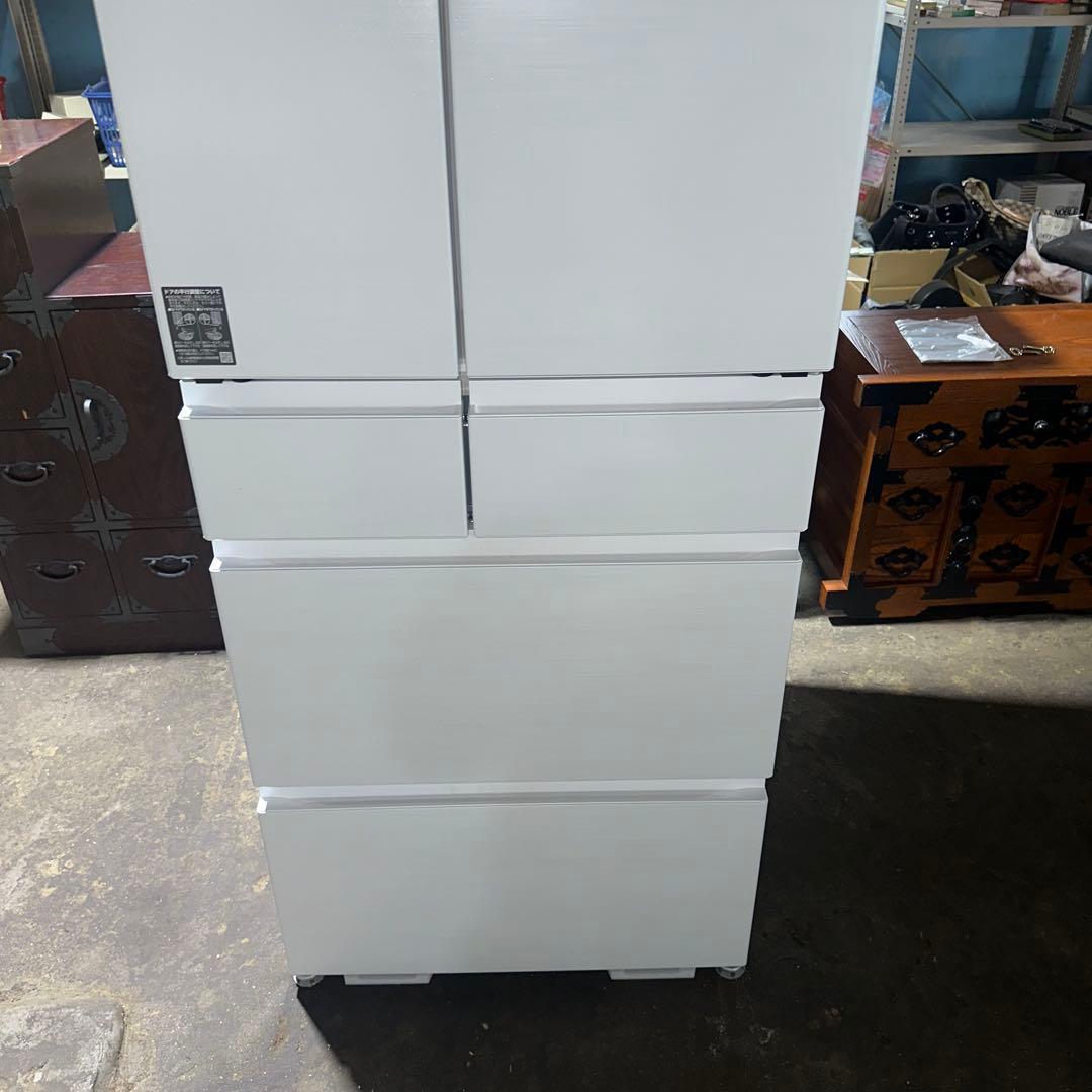 S*i様 HITACHI 冷蔵庫 ホワイト ダブルドア