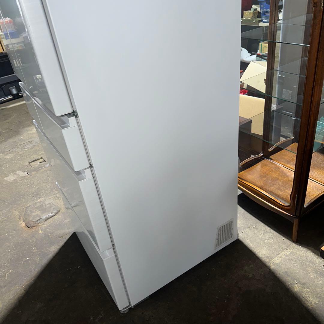 S*i様 HITACHI 冷蔵庫 ホワイト ダブルドア