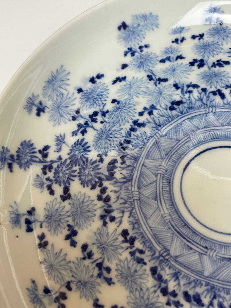 【和食器】古伊万里　菊花染付七寸皿　箱有り