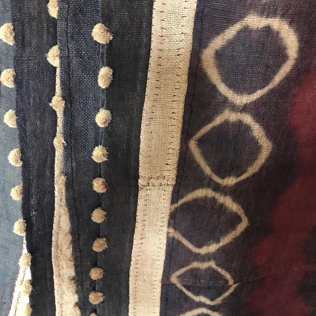 コンゴ民主共和国　クバ王國のラフィア精霊布　【コレクターピース】