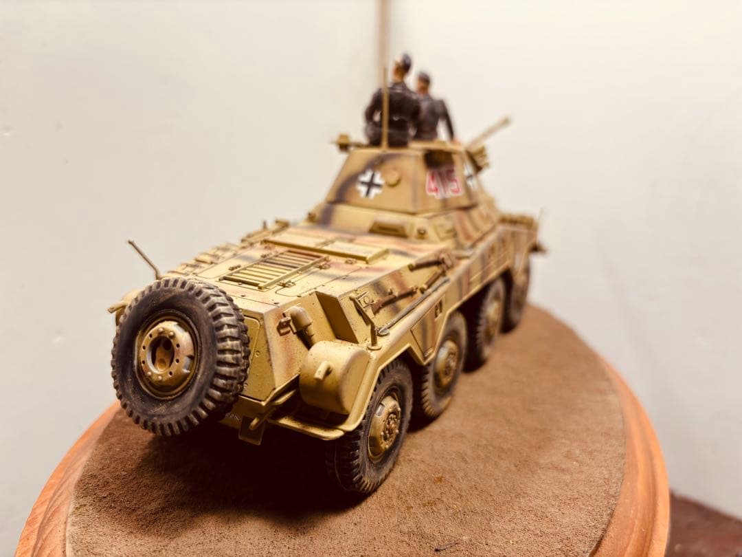 1／35 ドイツ軍8輪重装甲車プーマ