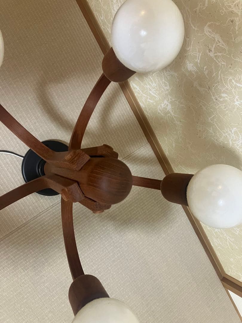 ゴ*ド様 DOMUS 木製シャンデリア C1878 ドイツ製 チーク材 ヨーロッ