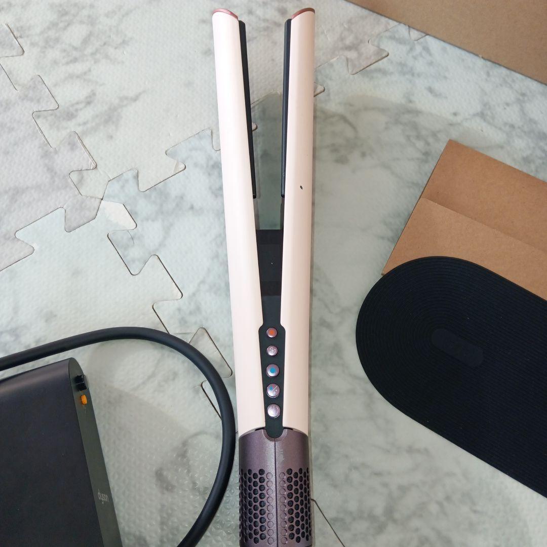 Dyson　airstrait ダイソンエアストレイトナー　ストレート