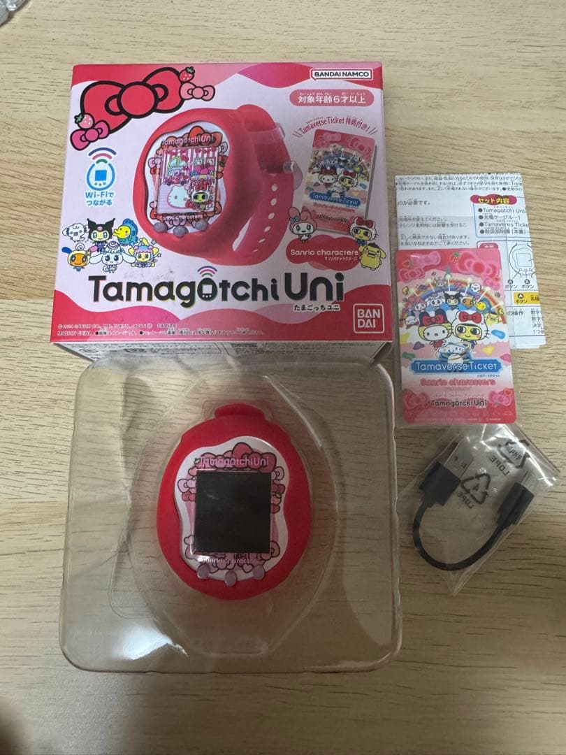 たまごっちユニ サンリオ tamagotchi uni バンダイ 本体