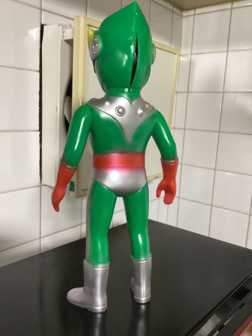 サンダーマスク　無版権品　ポピー風彩色スプレー　現状渡し　面取れ　マジュー