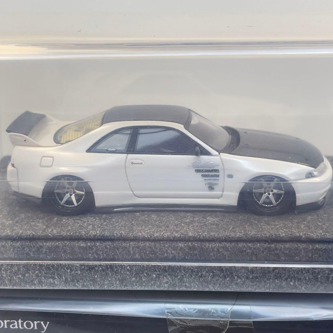 1/64 The Laboratory 技研所 日産 GTR R33 WHITE