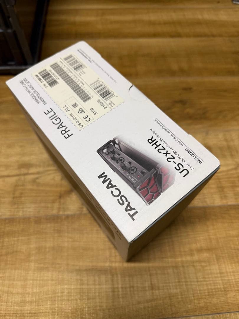 TASCAM US-2x2HR USBオーディオインターフェイス
