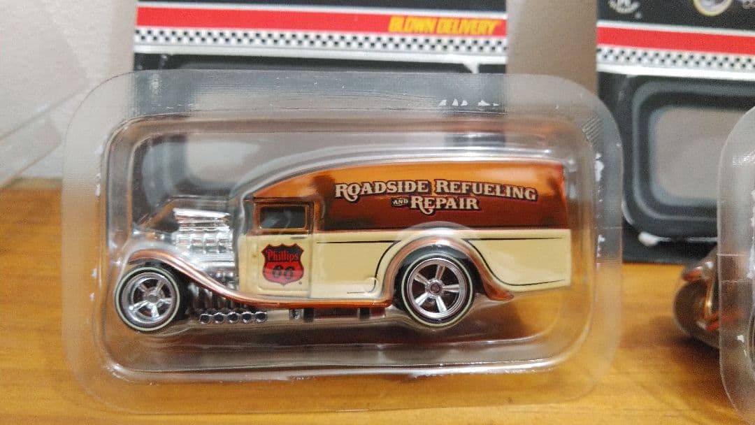ホットウィール RLC Blown Delivery2台
