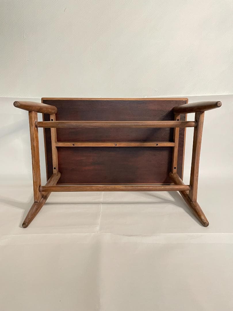 【アンティーク】　コーヒーテーブル　ブラウン　木製