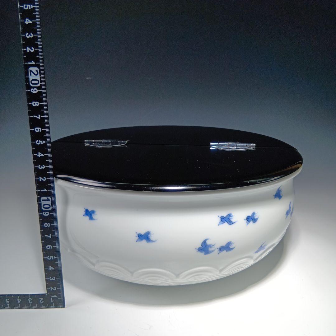 値下げ茶道具　平戸焼　横石嘉助作　白磁染付千鳥平水指　共箱　美品