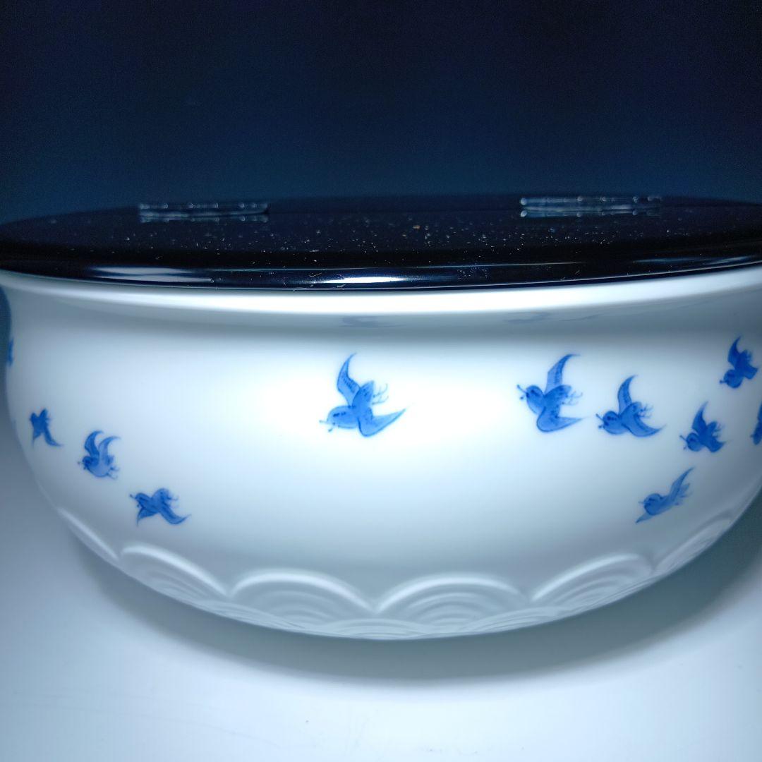 値下げ茶道具　平戸焼　横石嘉助作　白磁染付千鳥平水指　共箱　美品