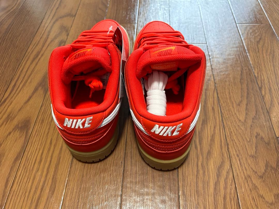 スケートボード Nike SB Dunk Low Pro ISO UniversityRed