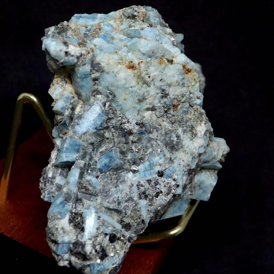 自主採掘！アクアマリン カリフォルニア179.6g AQ331 鉱物　原石天然石