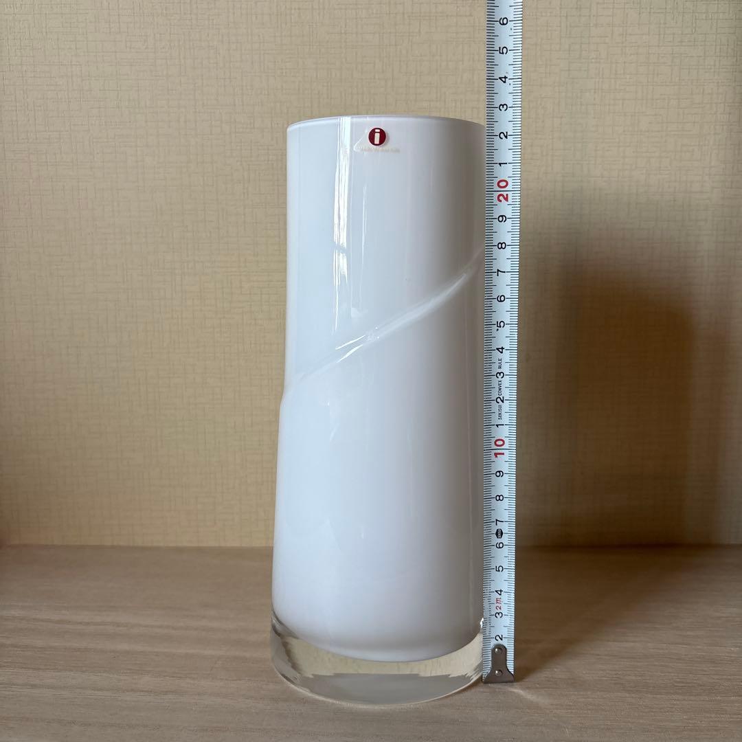 イッタラ　オパールホワイト　ガラス花瓶　ヴィンテージ　フラワーベース