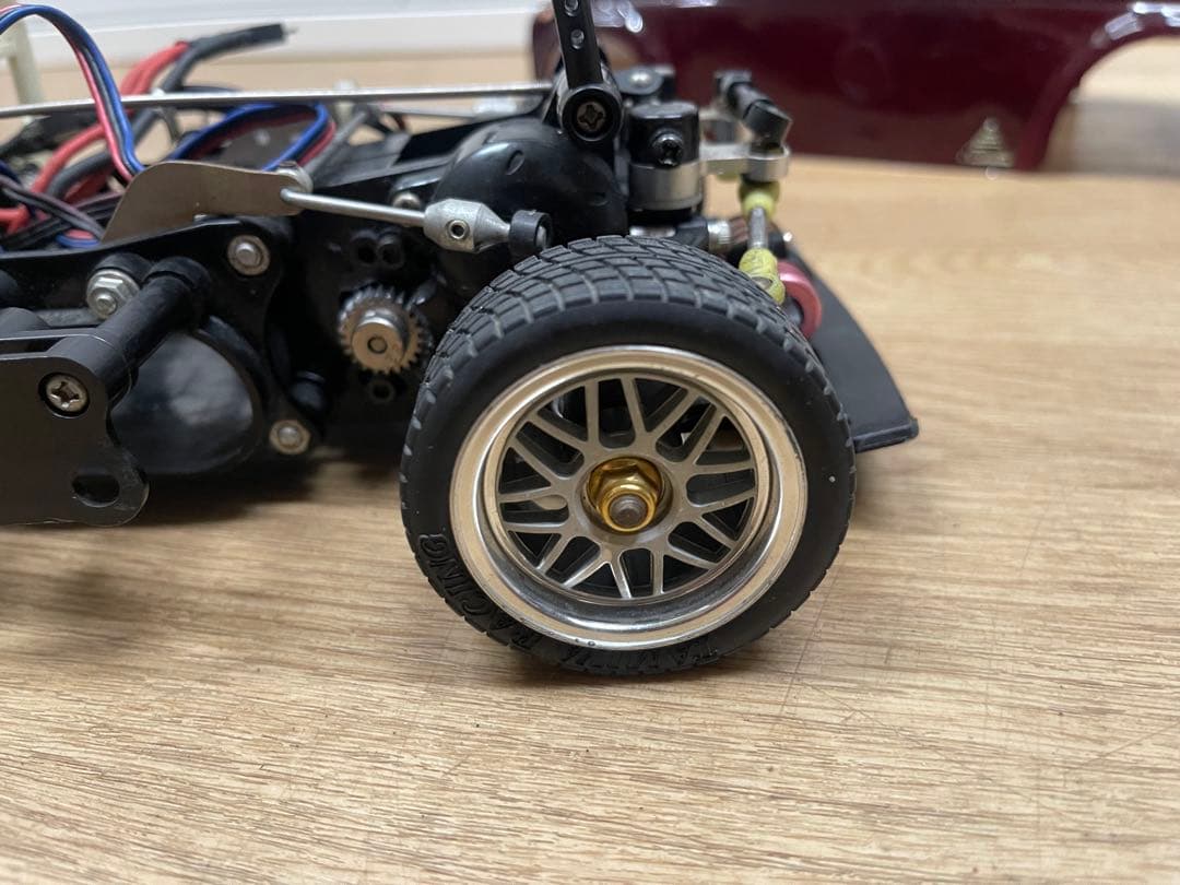 タミヤM01シャーシ電動FFラジコン　フィアットアバルトボディー