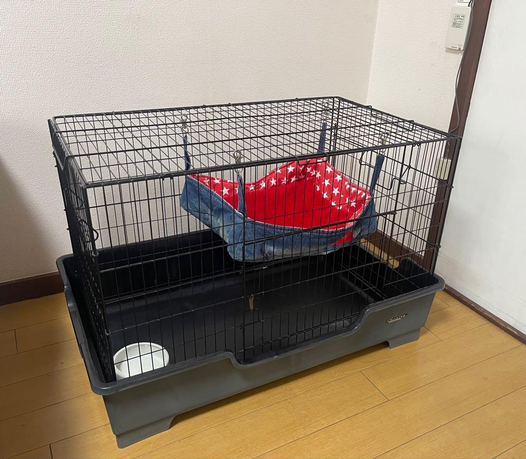 フェレット用ケージ（SANKO）ハンモック＆餌入れ付き・中古