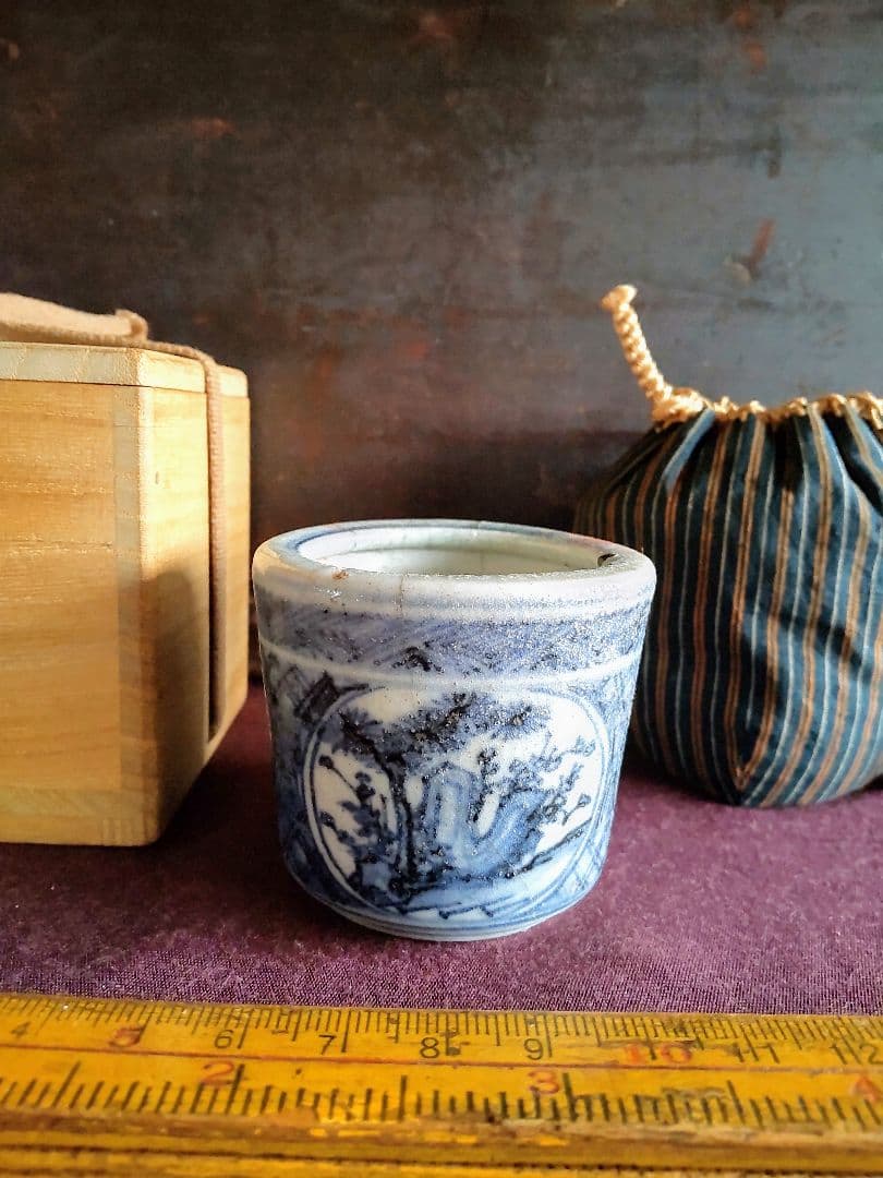 初期伊万里　百聞窯　窓絵香炉