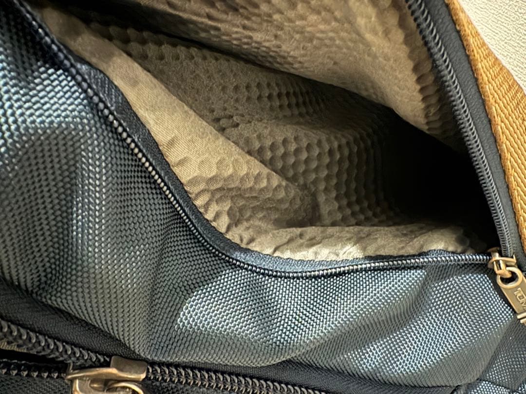 【TUMI】ネイビー ビジネスバッグ