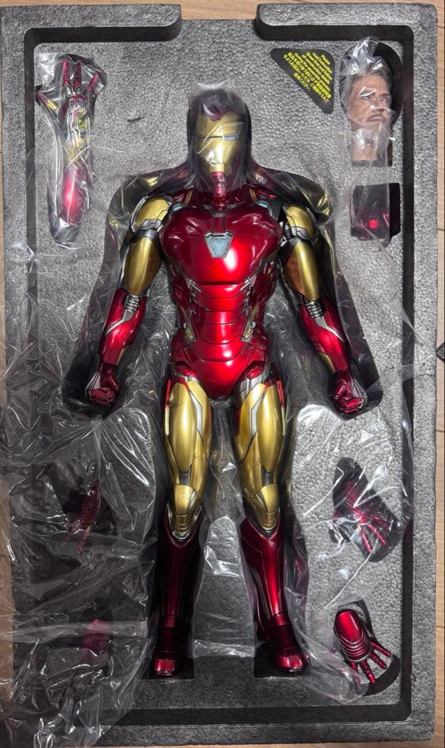 アイアンマン　マーク85 通常版&バトルダメージ版