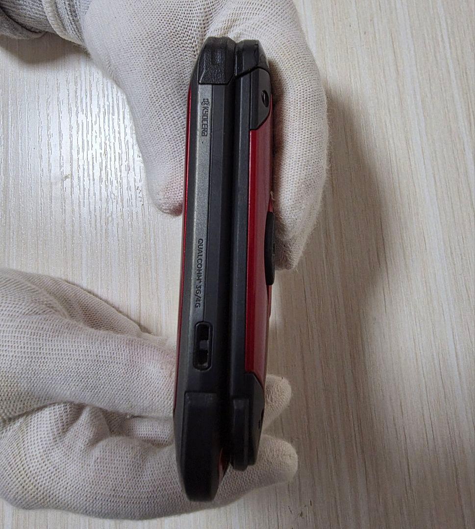 TORQUE X01フリップ式携帯電話 レッド