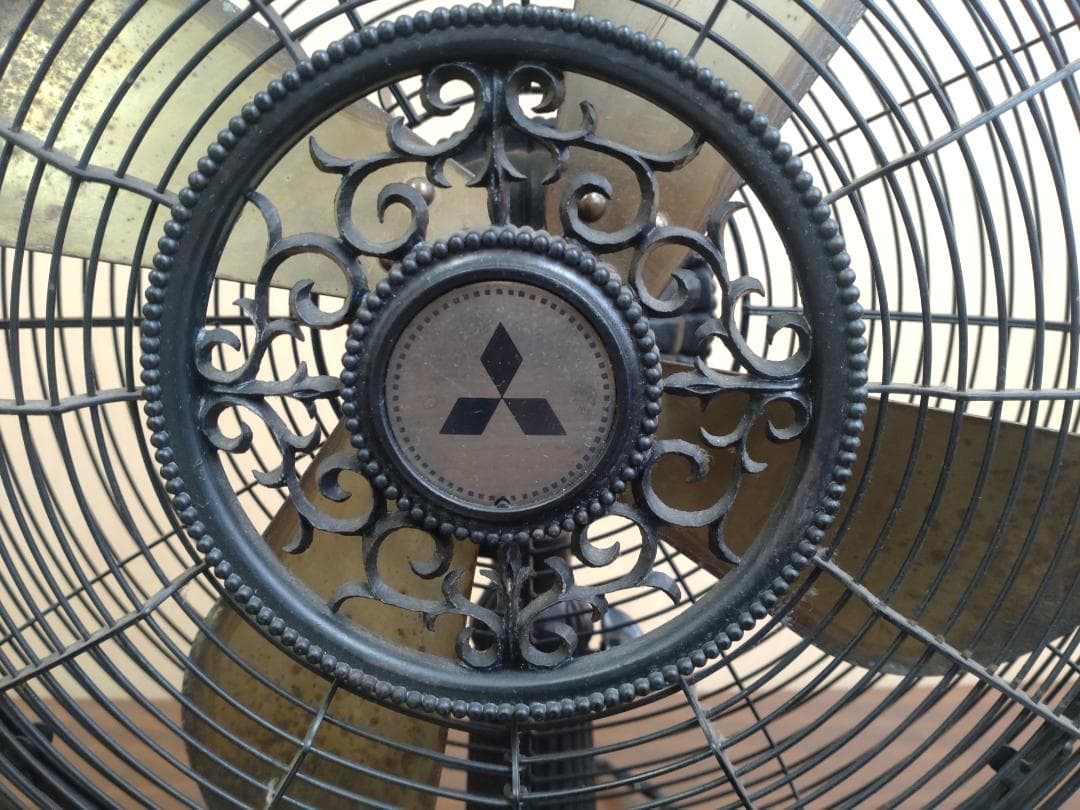 昭和レトロ　三菱電機製卓上扇風機　Z30-EB　50/60Hz　稼働品