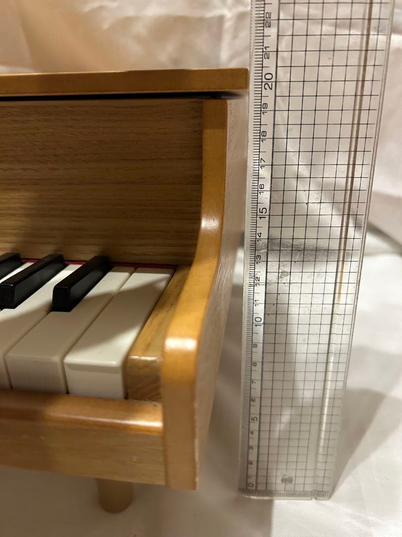 KAWAI 木製ミニピアノ 32鍵　ナチュラル