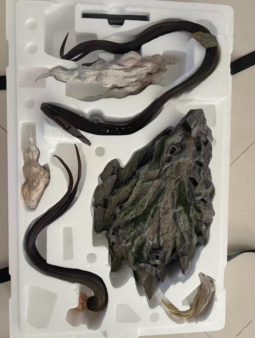 ハンター×ハンター ダークゴンVSネフィルピート 対戦 フィギュア