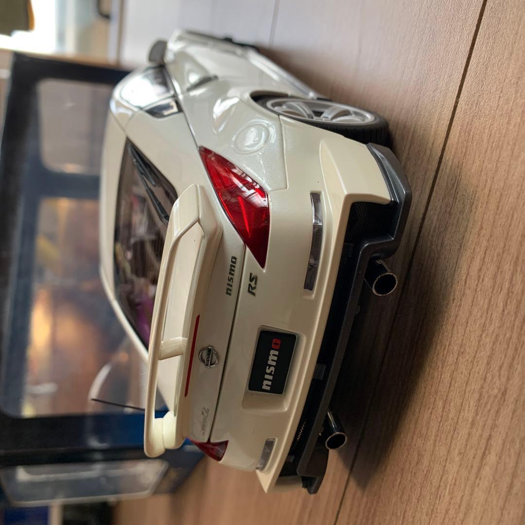日産フェアレディZ version Nismo type380RS 1/18