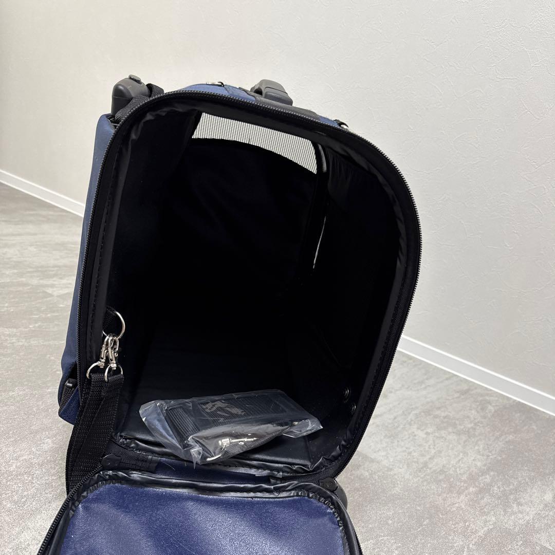 新品未使用　DOG DEPT ドッグデプト コロコロ キャリーネイビー