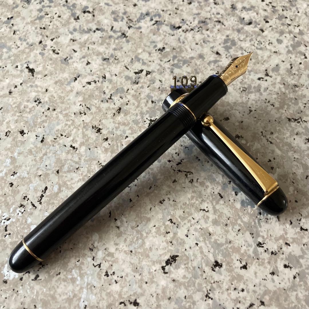 #109 オーバーホール済み パイロット PILOT CUSTOM 74 14k