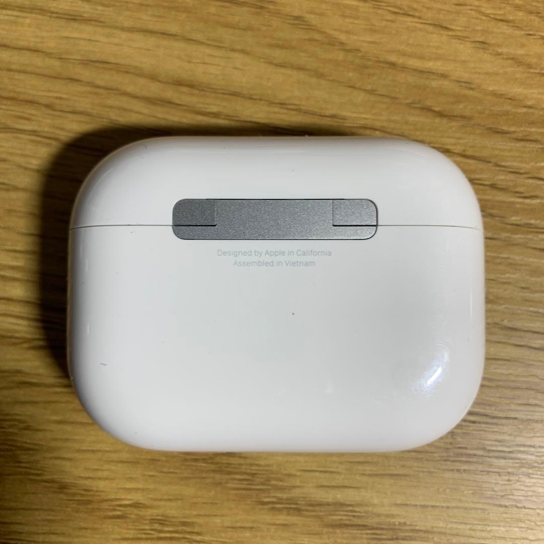 Apple AirPods Pro 第3世代　充電ケース　A3122