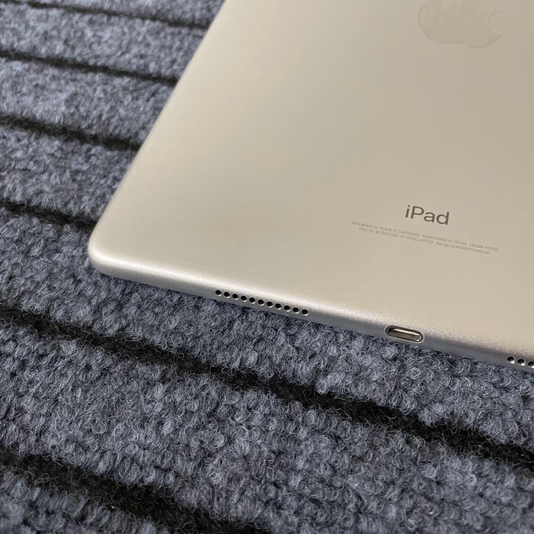 156【早い者勝ち】 iPad Pro 10.5 256GB SIMフリー