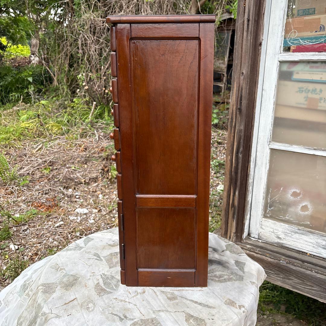 昭和レトロ　薬箱　13杯