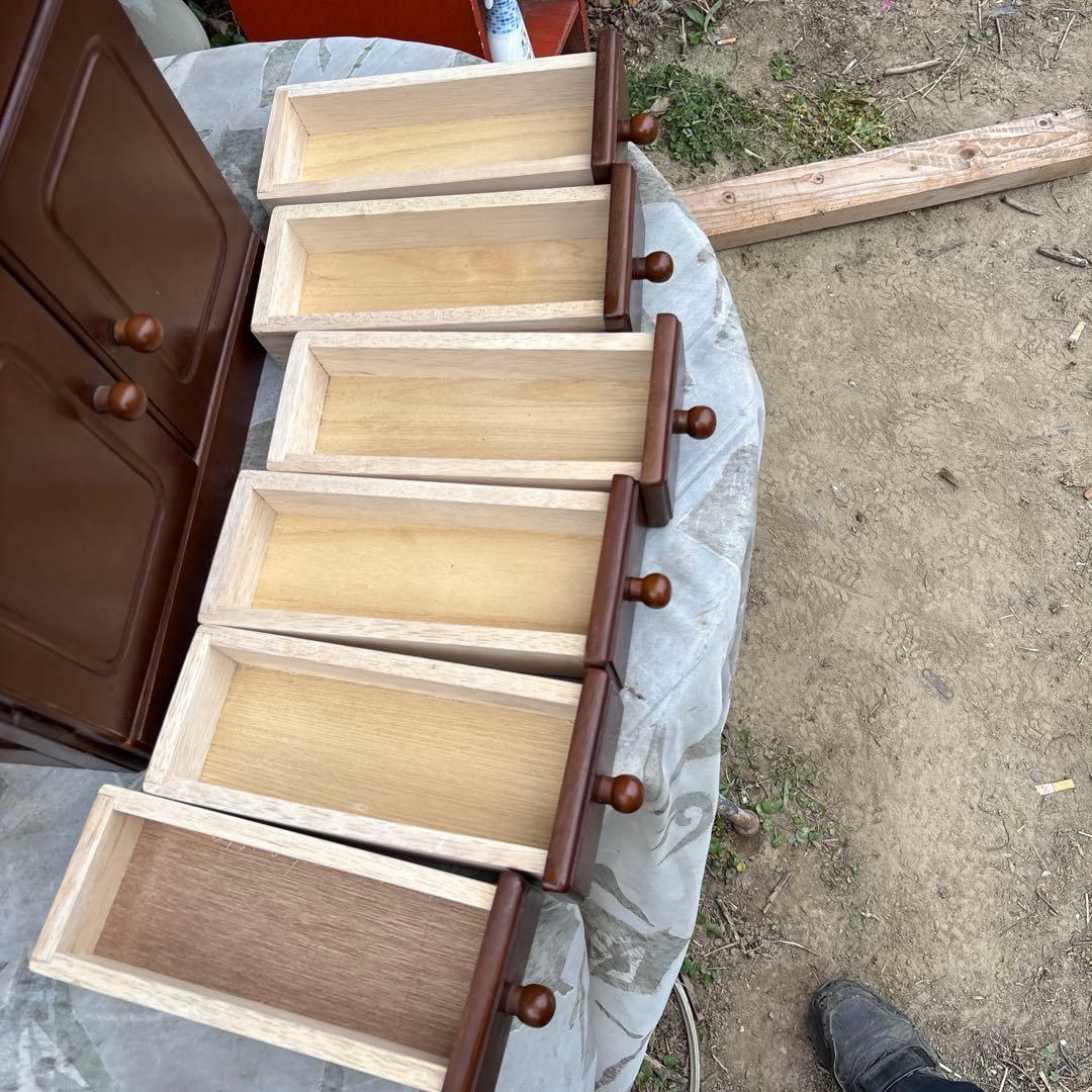 昭和レトロ　薬箱　13杯