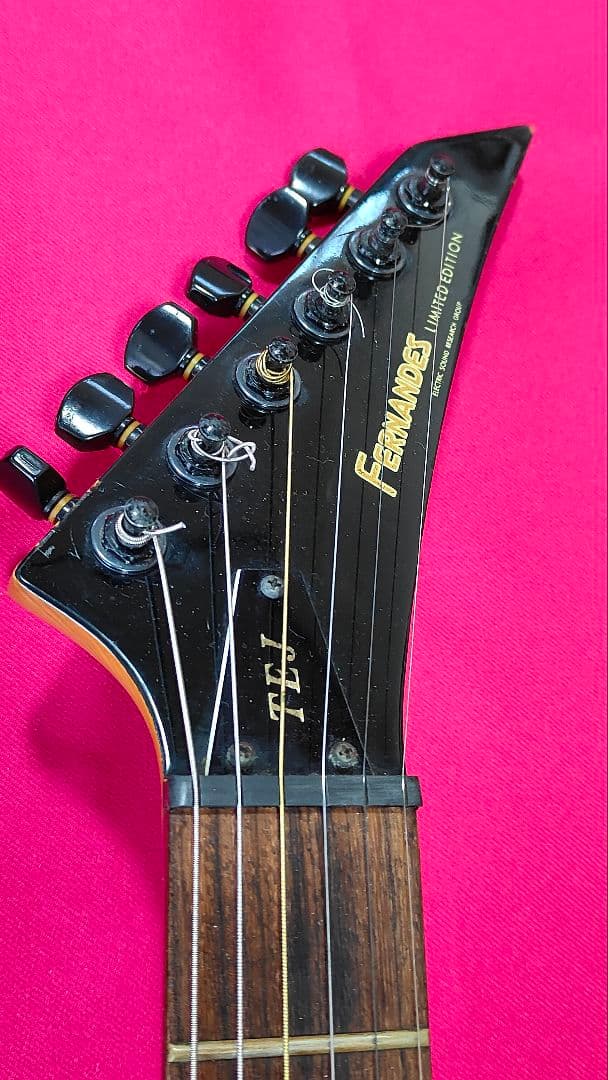 ｊａzuno布袋モデルFramus TEJ エレキギターストラップ付き