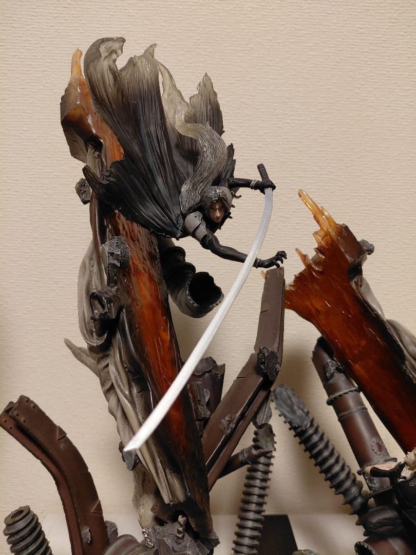 ファイナルファンタジー　フィギュア　スカルプチャー　アーツ　クラウド　セフィロス