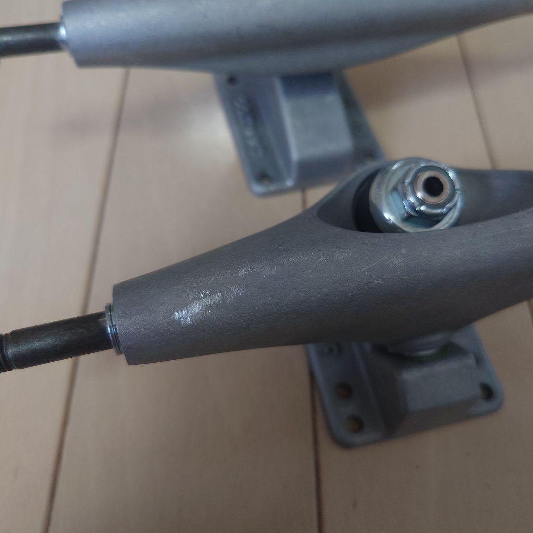 carver C5 TRUCK SET riptide専用ピボットカップ付き