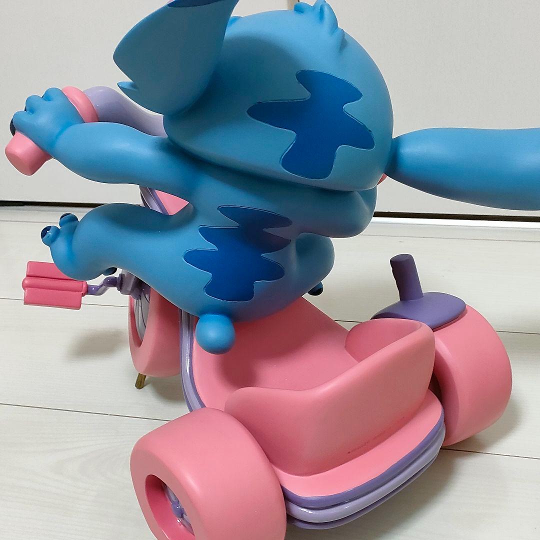 ディズニー スティッチ 　スタチュー　ビッグ フィギュア