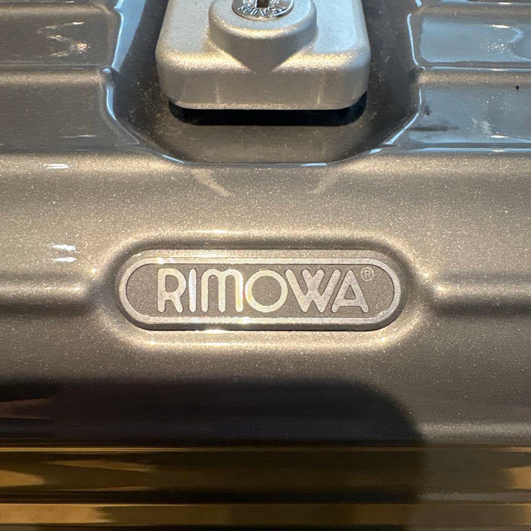 RIMOWA ビジネストローリー グレー 4輪小型キャリーケース