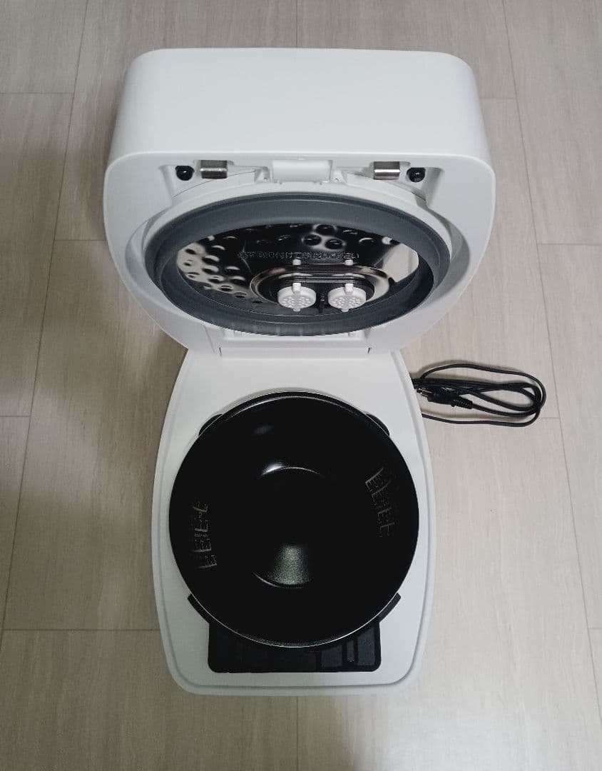 2025年製 アイリスオーヤマ 圧力IH炊飯器 5.5合 RC-PGA50-W