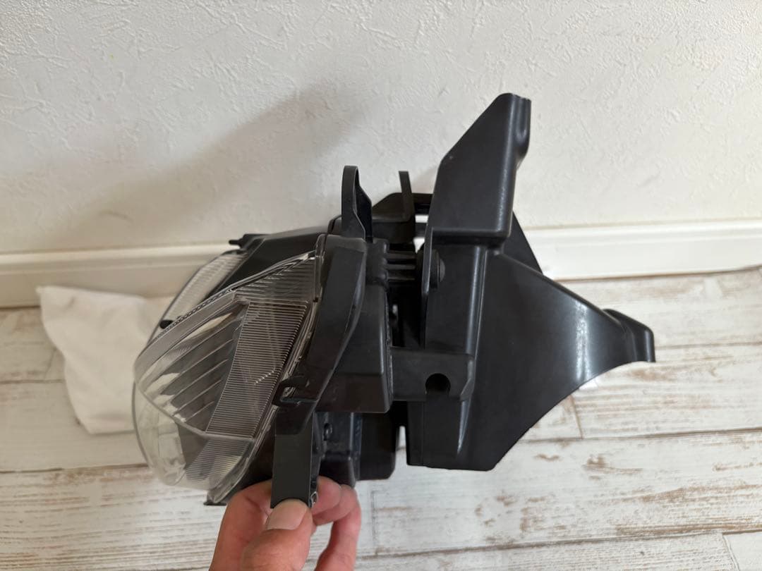 GSX-R125 ヘッドライト