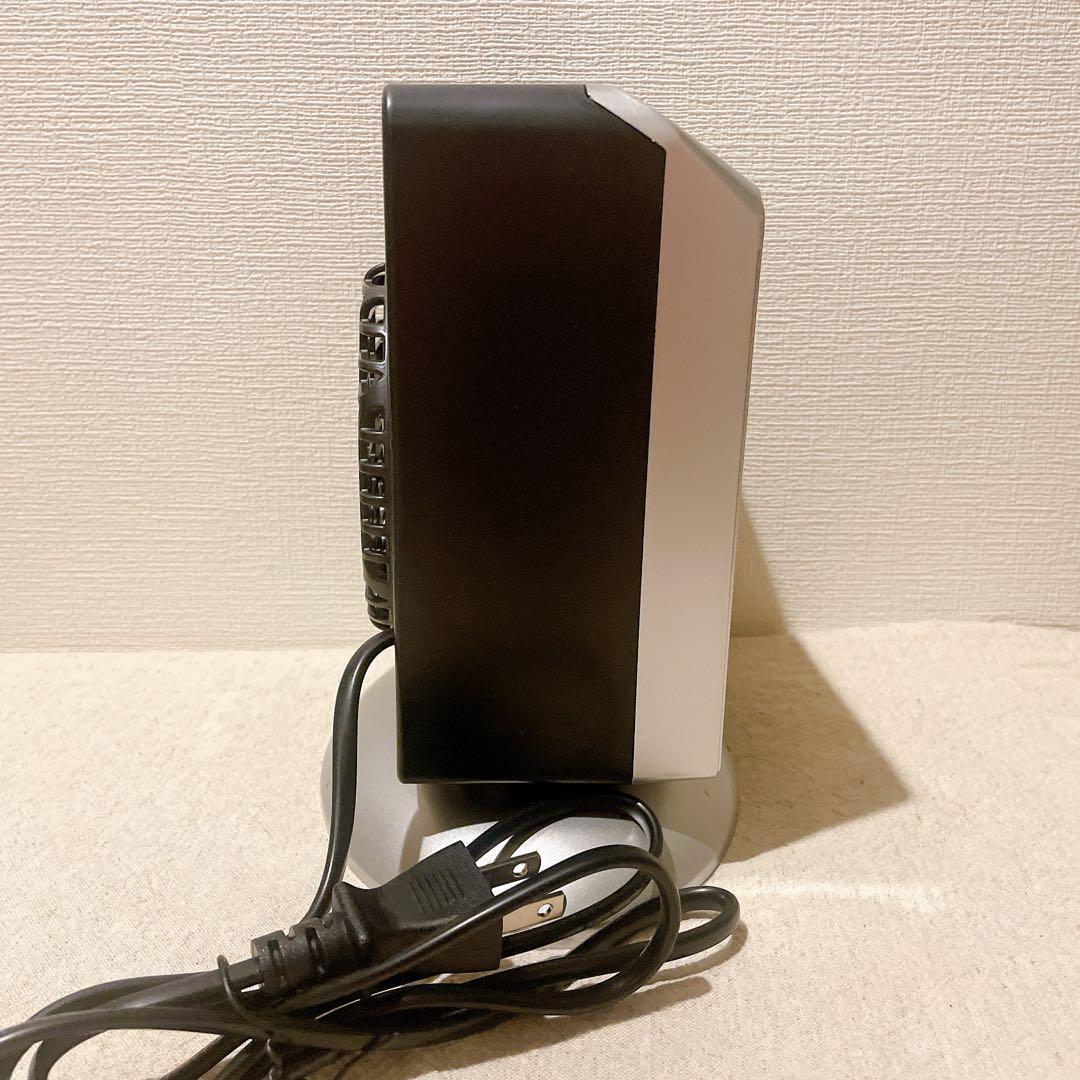 ＊ヒーター 電気 900W 調節可能な ポータブル電気ヒーター 床置き シルバー