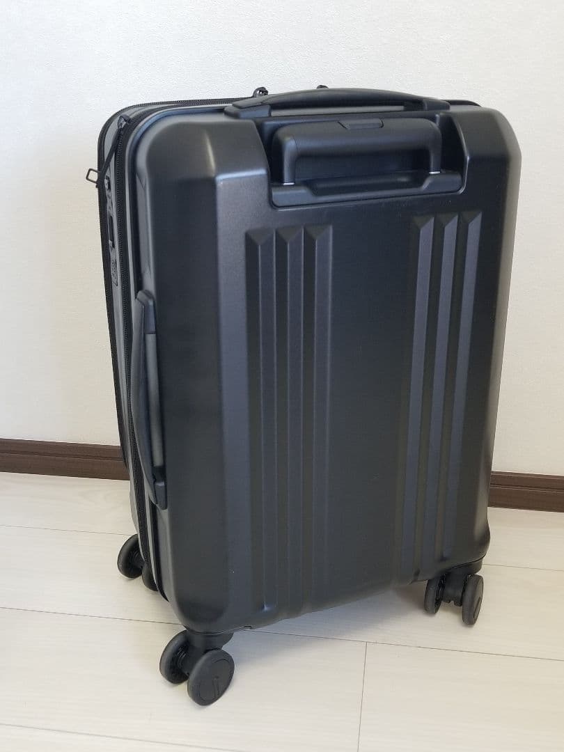 デカかるEdge キャリーケース マットブラック 37Ｌ+7Ｌ