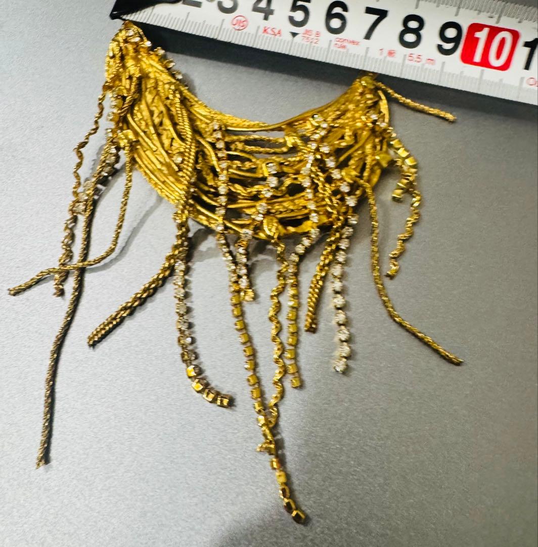 クリスチャン　ラクロワChristian lactic ブローチ　レディース美品