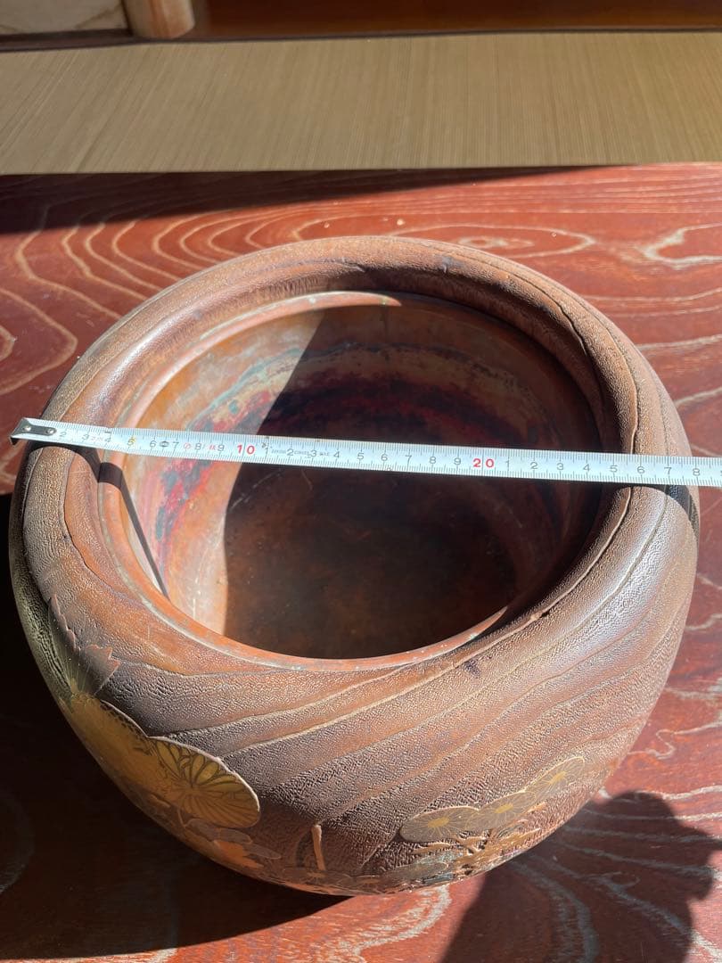 希少　木製火鉢 金箔装飾 花柄デザイン　１００年前　骨董品