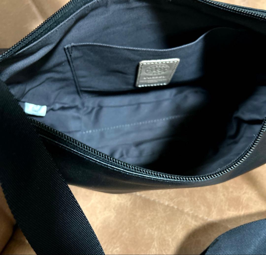 【美品】russet✨ラシットのソフトレザーラウンドショルダーバッグ　BLACK