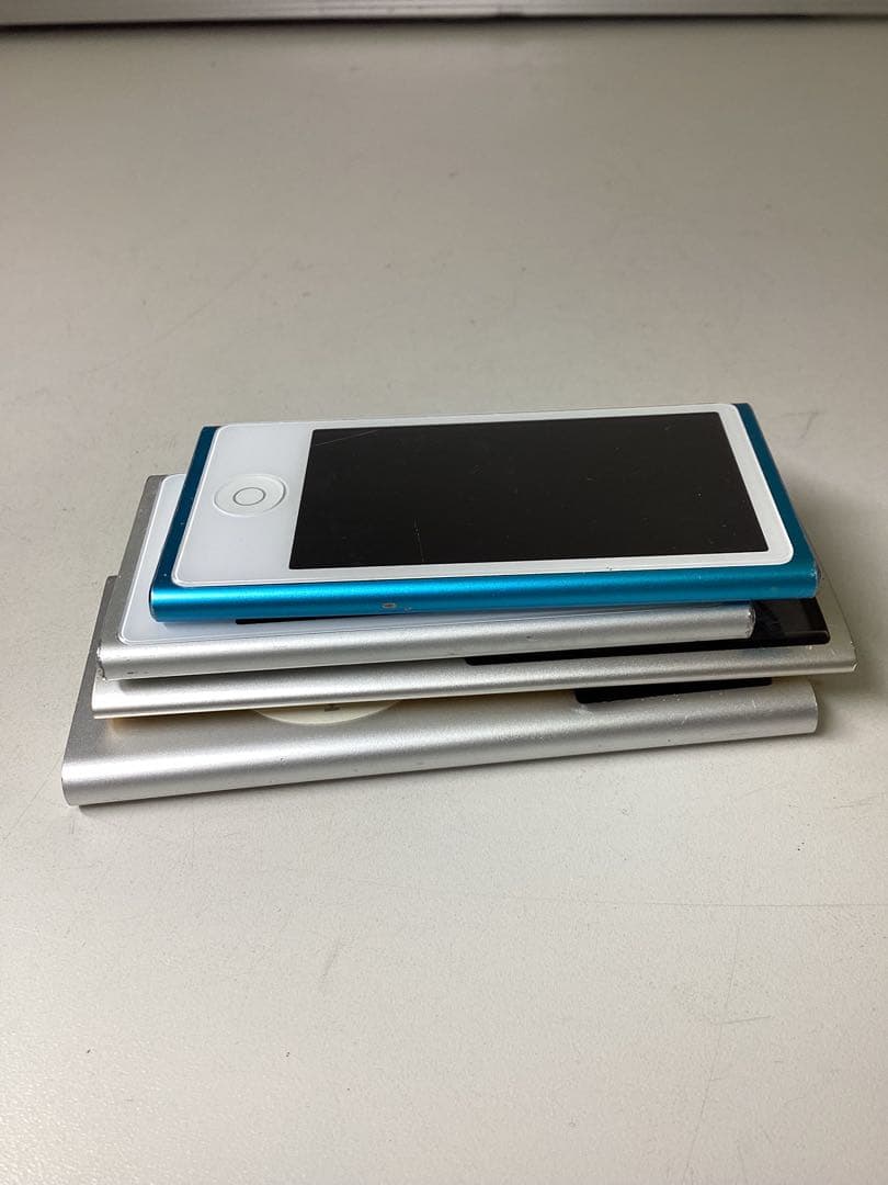 T*i様 ジャンク　SONY ウォークマン、iPod など　 まとめて9点