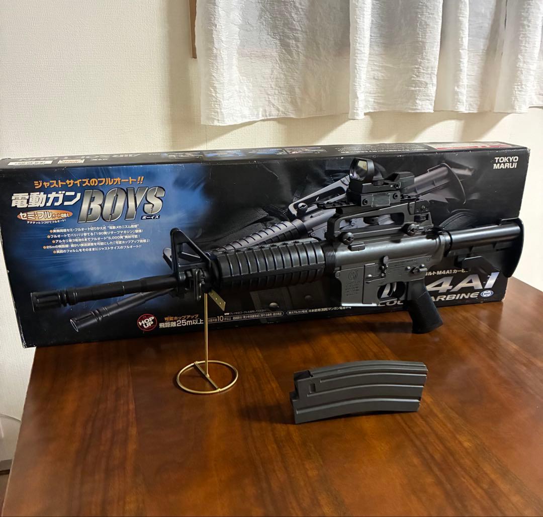 美品　東京マルイ　M4A1 カスタム品　金属ピニオン　SBD リチウム電池等々
