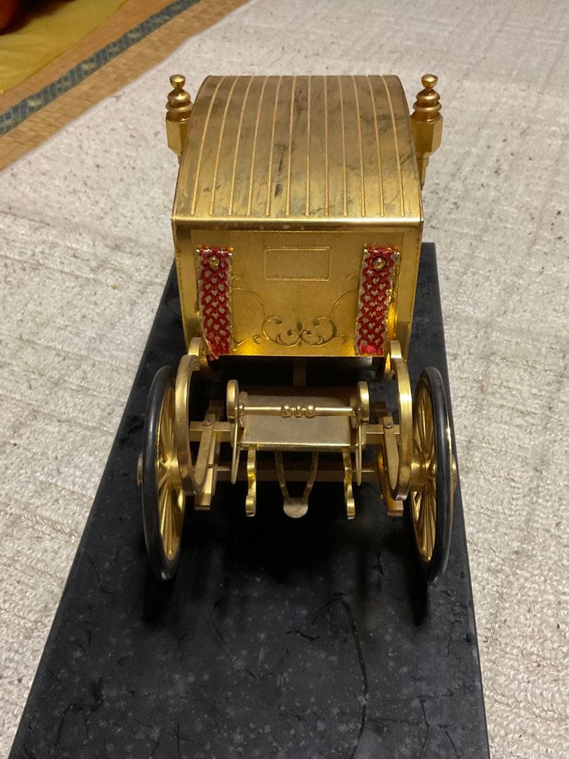 天皇陛下即位記念幌馬車／ダイキャスト製品・24k GP。【現状出品　稼働します】