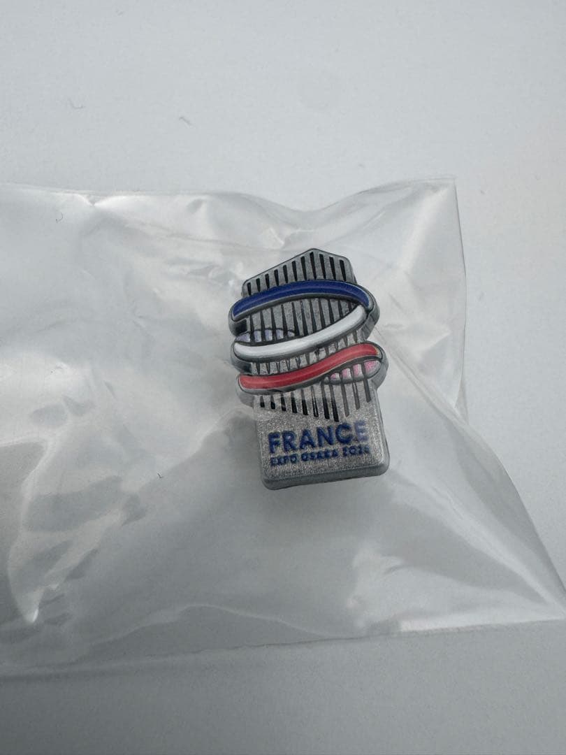 大阪・万博 フランス館 スタッフ限定 ピンバッジ